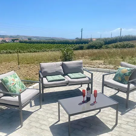 Hébergement de vacances House Near