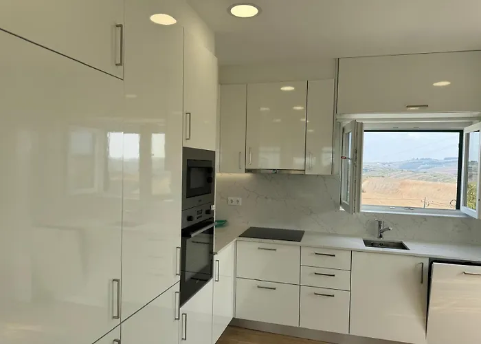 House Near エリセイラ