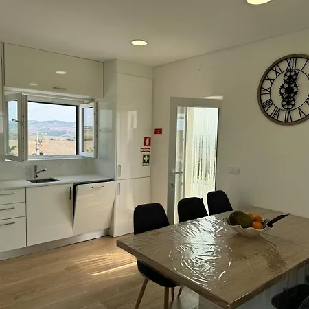 House Near * 에리세이라